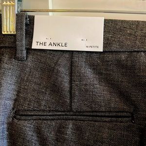 Ann Taylor 16p, 25 inch inseam.